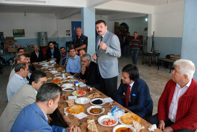 Mehmet Dönmez Sanayi Kahvaltı (4)