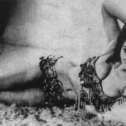 ZENNUBE MEDYATİK İÇİNE