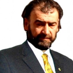 ZİHNİ kravtlı foto