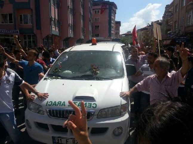 hatay-daki-protestoda-olen-abdullah-comert-e-5_91_o