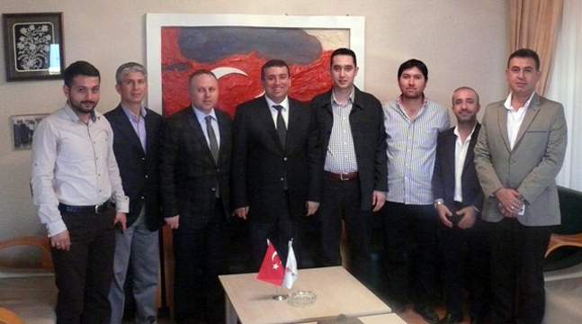 BÜLENT ÖZER İSGİAD 'ta (5)