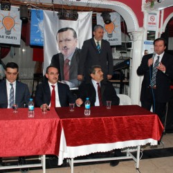 Yaşar Okay Ailesi (5)_1280x857