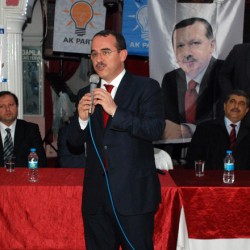 Yaşar Okay Ailesi (8)_1280x870