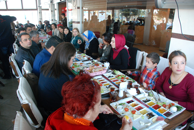 büro memur sen kahvaltı (2)