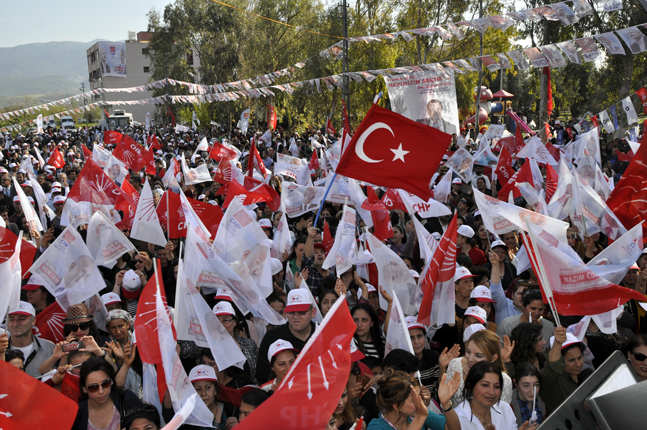 NAZIM MİTİNG MANŞET (1)
