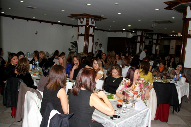 HBB KADIN PERSONELLERİ DAYANIŞMA YEMEĞİNDE BİRARAYA GELDİ (4)