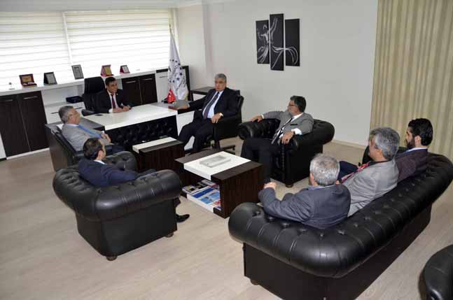 NURİ ÜYSEN TÜMSİAD ZİYARET (2)