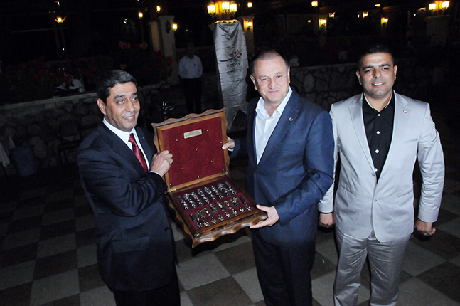 BAŞKAN SAVAŞ, MAHALLE MUHTARLARIYLA BİRARAYA GELDİ (1)