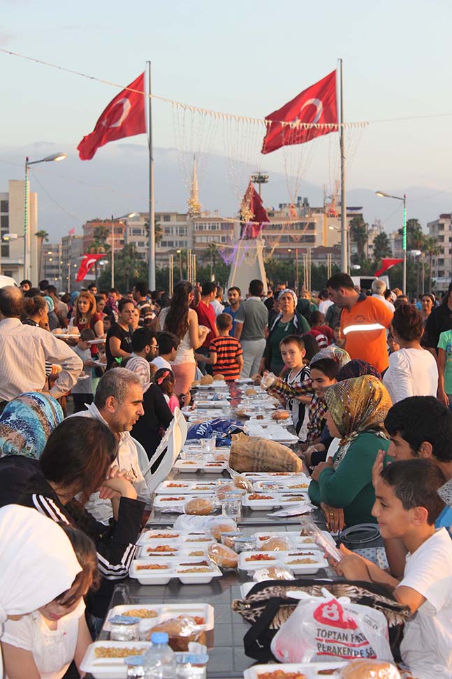 İTSO DAN HALKA İFTARR (3)