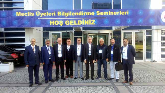 MECLİS ÜYELERİ ANKARADA SEMİNERE KATILDI (2)