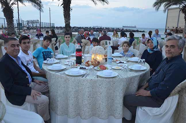 İTSO SEVGİ EVLERİNDEKİ ÇOCUKLARLA İFTARDA BULUŞTU (7)