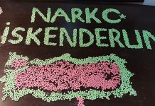 Uyuşturucu haplar duvarın içinden çıktı