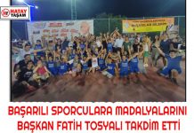 BAŞARILI SPORCULARA MADALYALARINI BAŞKAN FATİH TOSYALI TAKDİM ETTİ