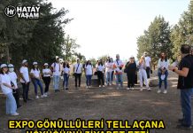 EXPO GÖNÜLLÜLERİ TELL AÇANA HÖYÜĞÜ’NÜ ZİYARET ETTİ