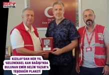 KIZILAY’DAN HER YIL ‘GELENEKSEL KAN BAĞIŞI’NDA BULUNAN EMİR SELİM YAZAR’A TEŞEKKÜR PLAKETİ