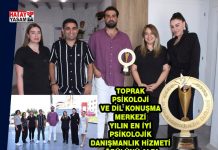 Toprak Psikoloji ve Dil Konuşma Merkezi Yılın En İyi Psikolojik Danışmanlık Hizmeti Ödülünü Aldı