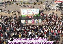 ÇOCUK HAKLARI GÜNÜ’NDE ÇOCUKLAR GÖNÜLLERİNCE EĞLENDİ