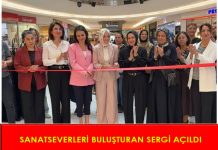 SANATSEVERLERİ BULUŞTURAN SERGİ AÇILDI